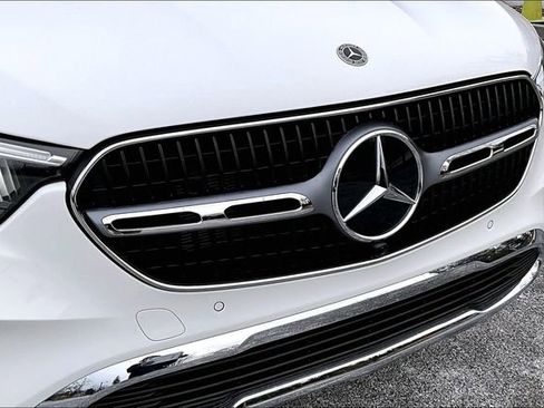Certified 2025 Mercedes-Benz GLC 300 300 image 36