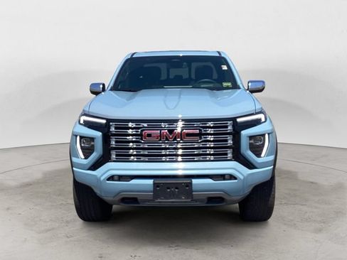 Used 2025 GMC Canyon Denali AWD/4WD image 8