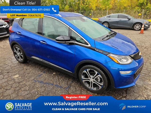 Used 2019 Chevrolet Bolt Premier w/ Infotainment Package FWD image 5