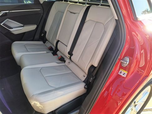 New 2025 Audi Q3 2.0T Premium Plus image 15
