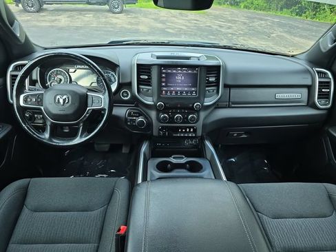 Used 2019 RAM 1500 Big Horn AWD/4WD image 18