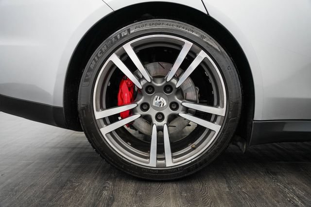 Used 2016 Porsche Panamera GTS AWD/4WD image 43