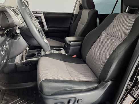 Used 2020 Toyota 4Runner SR5 image 22