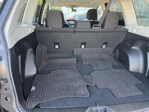 Used 2017 Subaru Forester 2.5i Premium w/ All-Weather Package image 13