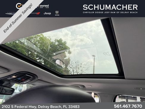 Certified 2023 Jeep Grand Cherokee Limited AWD/4WD image 15