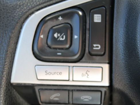 Used 2017 Subaru Forester 2.5i Premium w/ All-Weather Package image 26