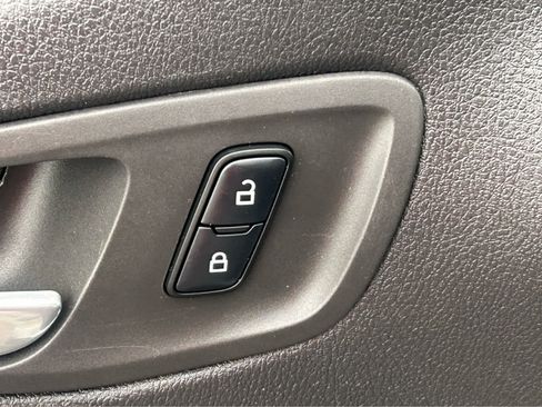 Used 2018 Ford Transit Connect XLT FWD image 21