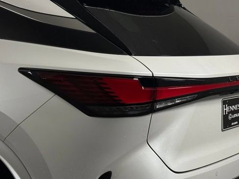 Used 2025 Lexus RX 350 Premium w/ Accessory Package (Z1) FWD image 17