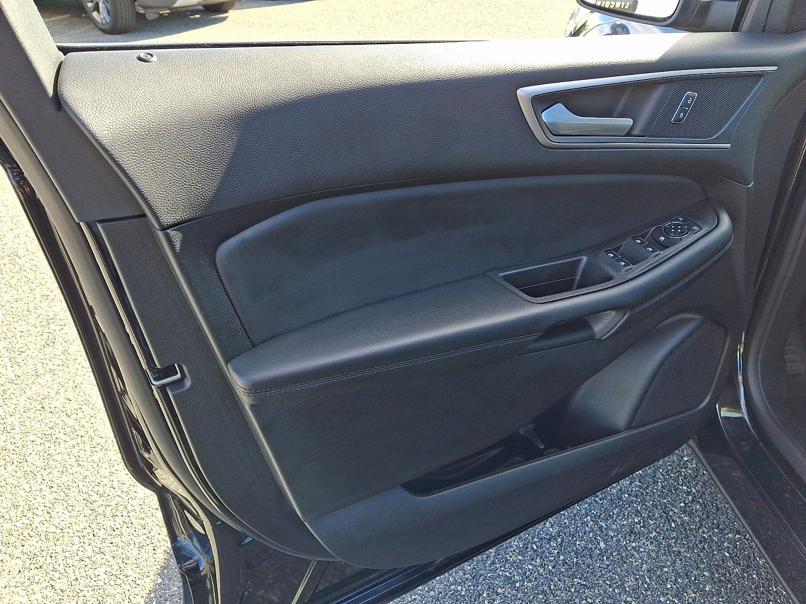 Used 2024 Ford Edge SEL w/ Convenience Package AWD/4WD image 13