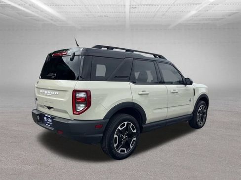 Used 2024 Ford Bronco Sport Outer Banks AWD/4WD image 11