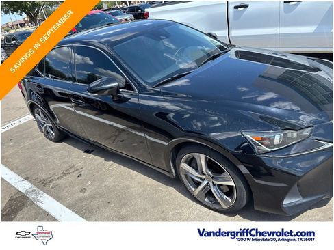 Used 2017 Lexus IS 200t w/ Premium Package RWD image 3