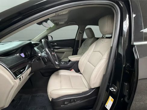 Used 2020 Cadillac XT4 Luxury FWD image 22