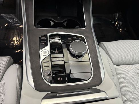 New 2026 BMW X5 xDrive40i AWD/4WD image 23