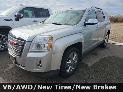 Used 2015 GMC Terrain SLT image 32