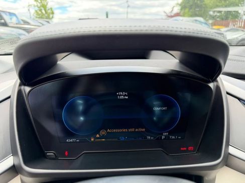 Used 2015 BMW i8 AWD/4WD image 30