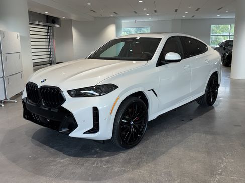 New 2027 BMW X6 xDrive40i w/ Climate Comfort Package AWD/4WD image 3