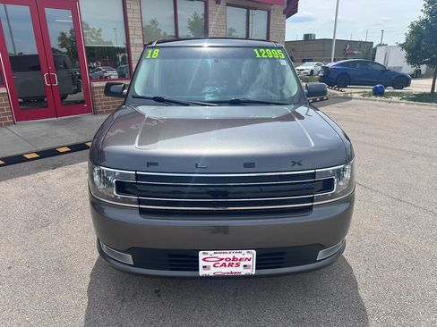 Used 2018 Ford Flex SEL w/ Equipment Group 202A FWD image 2