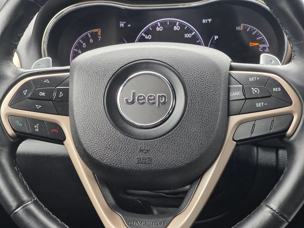 Used 2017 Jeep Grand Cherokee Laredo w/ Quick Order Package 23E AWD/4WD image 18