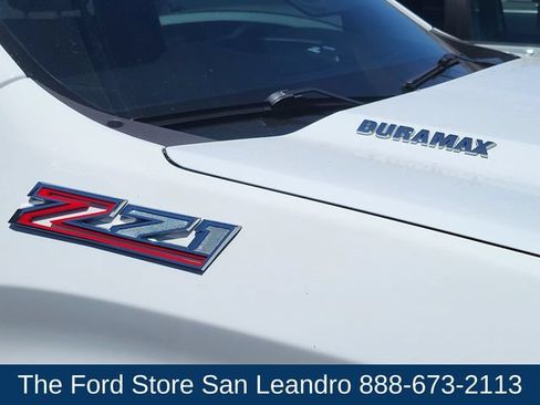 Used 2021 Chevrolet Silverado 1500 RST AWD/4WD image 3
