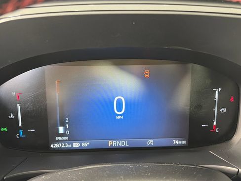 Used 2025 Ford Escape ST-Line Select AWD/4WD image 15