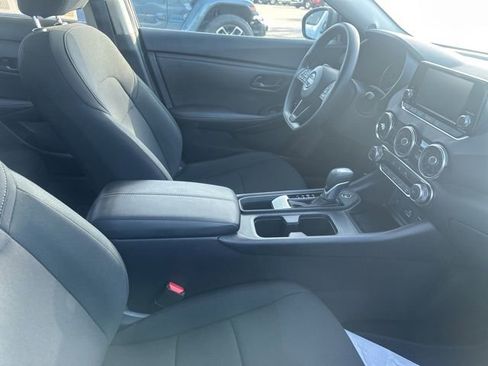 Used 2025 Nissan Sentra S FWD image 11