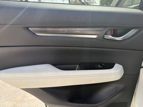 Used 2023 MAZDA CX-5 AWD 2.5 S w/ Premium Plus Pkg image 11