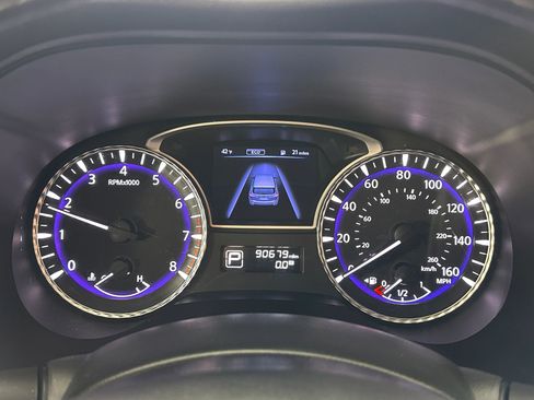 Used 2017 INFINITI QX60 AWD w/ Premium Package image 48