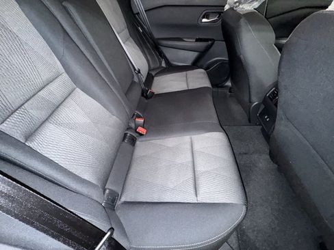 New 2026 Nissan Rogue SV AWD/4WD image 9