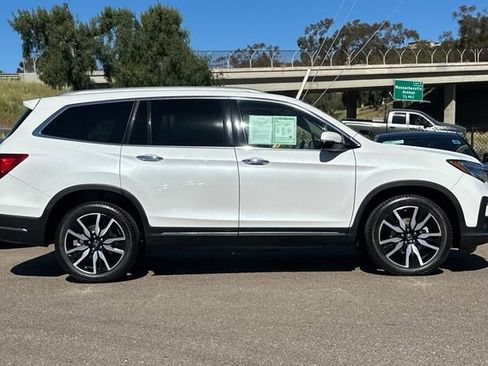 Used 2021 Honda Pilot Elite image 4