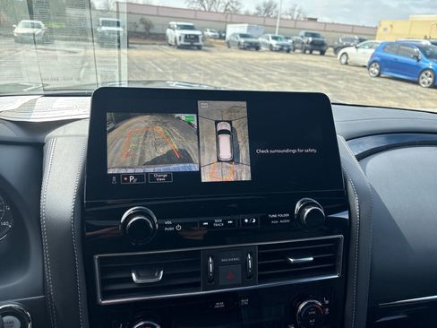 Certified 2024 INFINITI QX80 Sensory AWD/4WD image 19