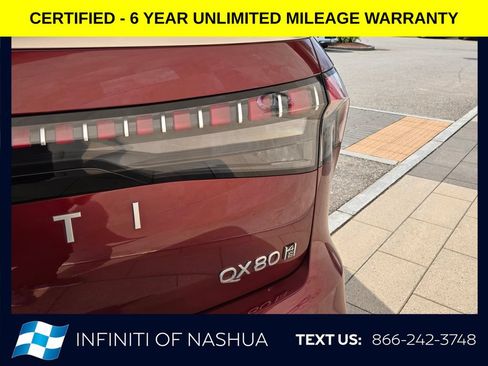 Certified 2025 INFINITI QX80 Luxe w/ Cargo Package AWD/4WD image 13