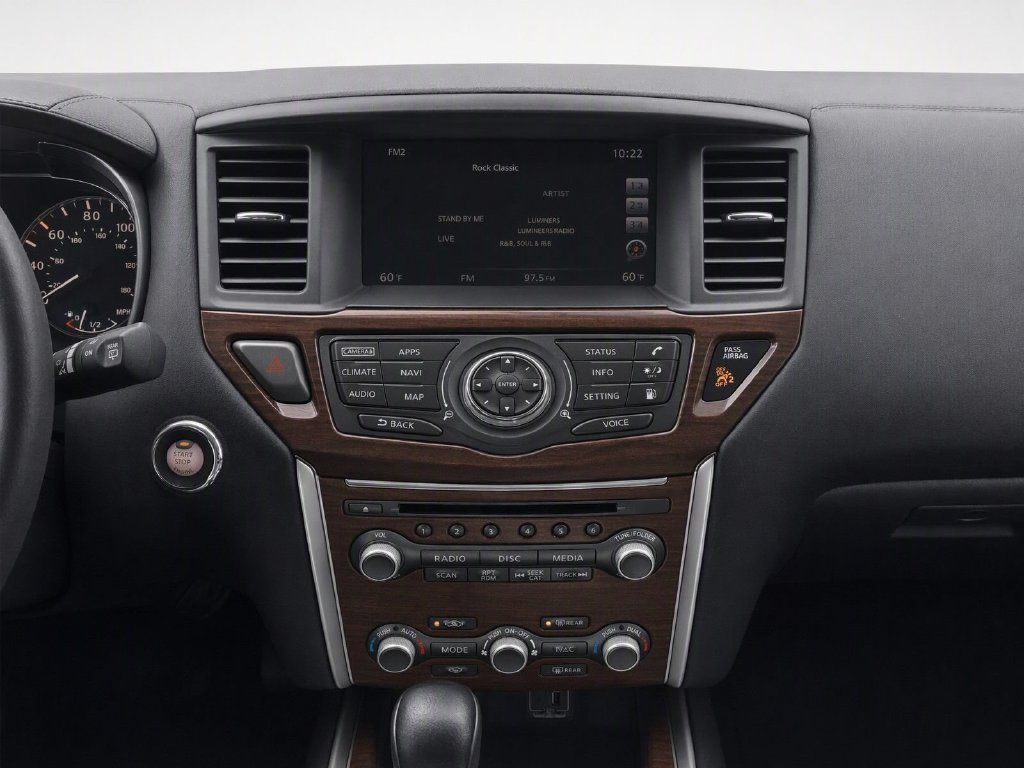 Used 2020 Nissan Pathfinder Platinum w/ Cargo Package FWD image 29