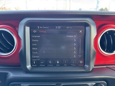 Used 2021 Jeep Wrangler Unlimited Rubicon image 24