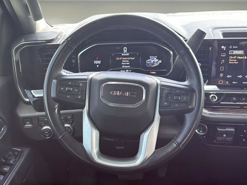 Used 2024 GMC Sierra 3500 SLE image 11