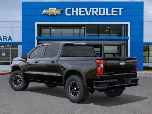 New 2026 Chevrolet Silverado 1500 ZR2 AWD/4WD image 3