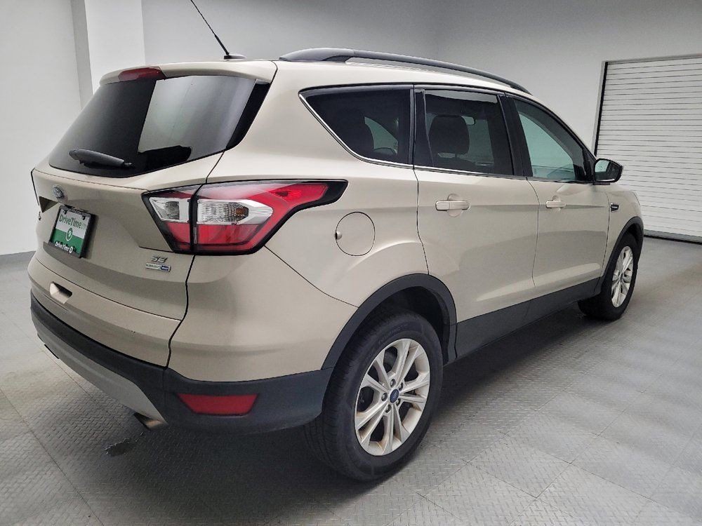 Used 2017 Ford Escape SE w/ Equipment Group 201A AWD/4WD image 9