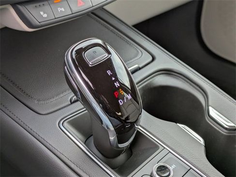 Certified 2023 Cadillac XT4 Premium Luxury w/ Driver Assist Package image 17