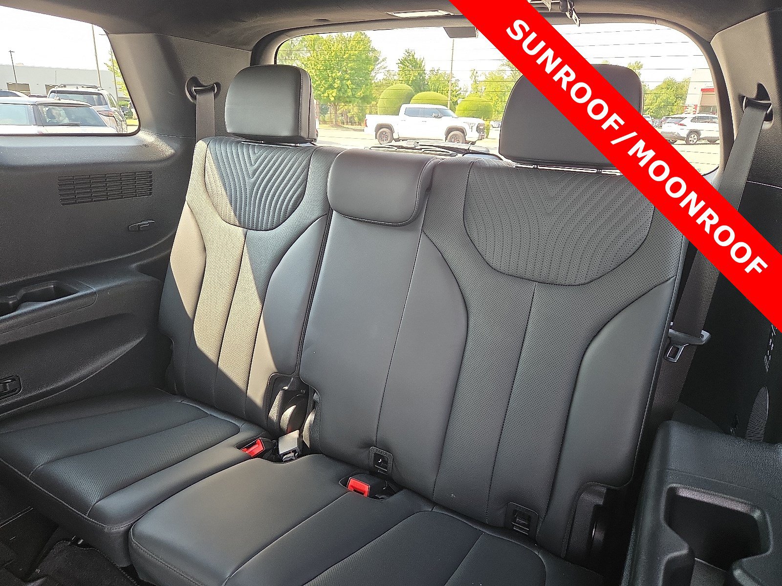 Used 2024 Hyundai Palisade Calligraphy FWD image 10