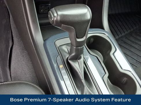 Used 2019 Chevrolet Colorado Z71 w/ Z71 Midnight Edition AWD/4WD image 11