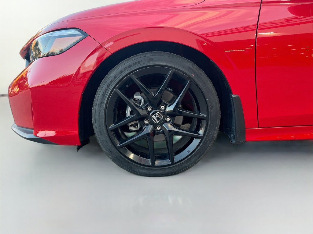 Used 2025 Honda Civic Sport image 29