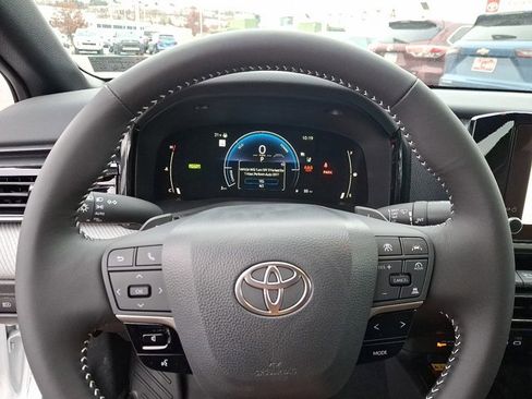 New 2026 Toyota Camry SE image 16