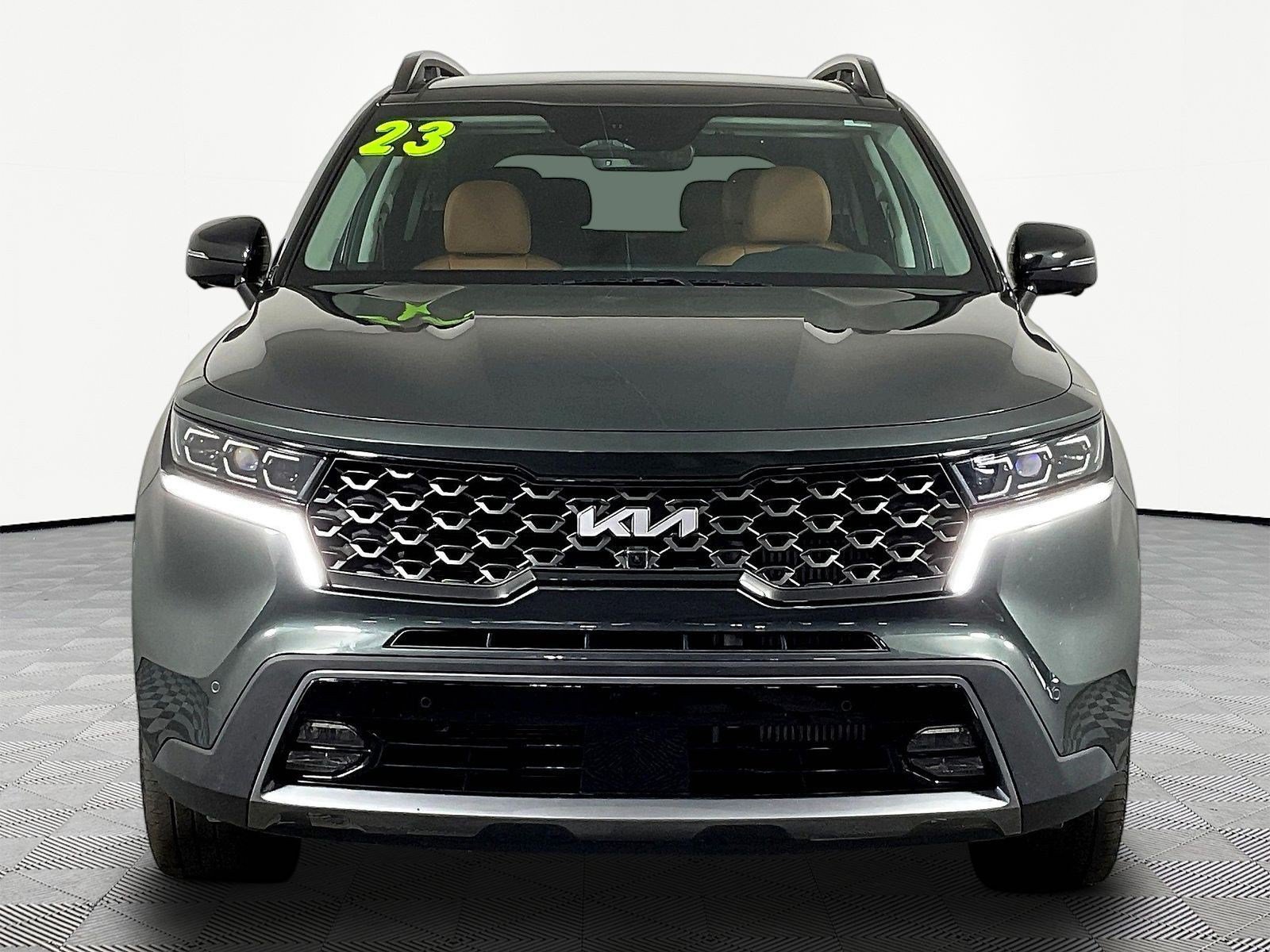 Used 2023 Kia Sorento SX Prestige AWD/4WD image 2