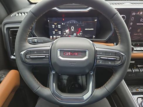 New 2026 GMC Canyon AT4 w/ AT4 Premium Package image 16