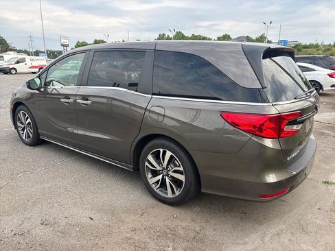 Used 2022 Honda Odyssey Touring image 12