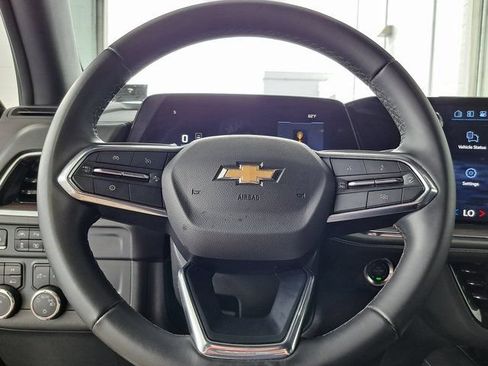 Used 2025 Chevrolet Tahoe LT AWD/4WD image 10