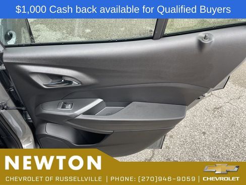 New 2026 Chevrolet Trax ACTIV w/ Driver Confidence Package FWD image 32