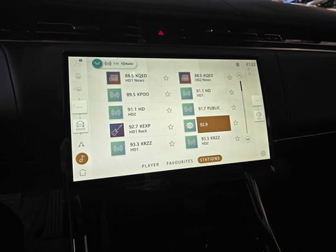 New 2026 Land Rover Range Rover Sport SE AWD/4WD image 31
