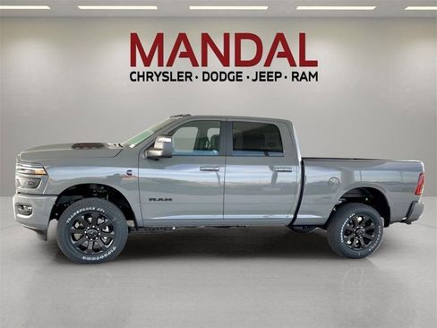 New 2026 RAM 2500 Laramie w/ Night Edition AWD/4WD image 10