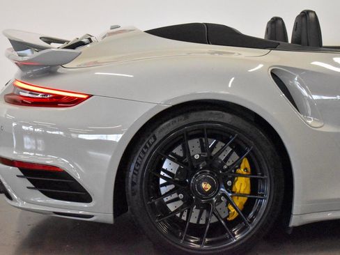 Used 2019 Porsche 911 Turbo S image 21