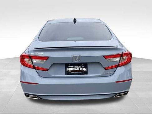Used 2021 Honda Accord Sport image 5